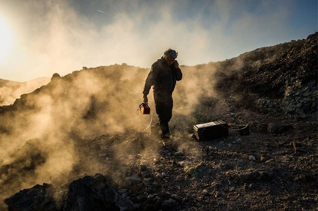 Secret of the world's oldest geothermal power plant in 'Devil's Valley' Picture 6