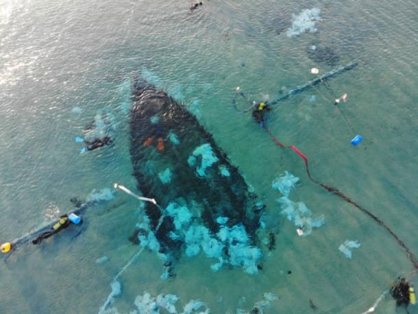 Shipwreck 6 centuries carrying strange skeletons revealed 'ghosts' that killed 2/3 of Europeans Picture 1