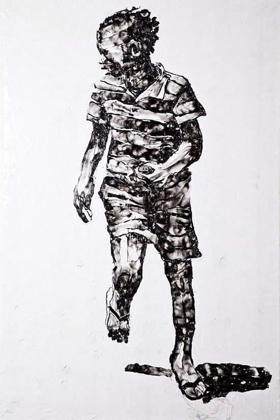 South African artist paints pictures from plastic waste, the results are incredible works Picture 3
