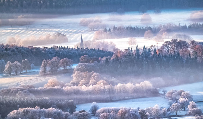 Spectacular weather photos around the planet in 2024 Picture 5