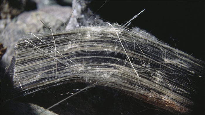 Stone woven into cloth: From mummy's shroud to powerful weapons Picture 4