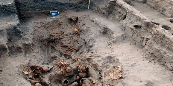 Picture 2 of Strange phenomenon in ancient tomb makes experts tremble: Mysterious mummy waits to be reborn!