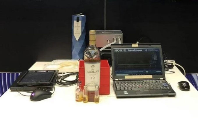 Picture 1 of Successfully made 'electric nose' that can detect fake alcohol