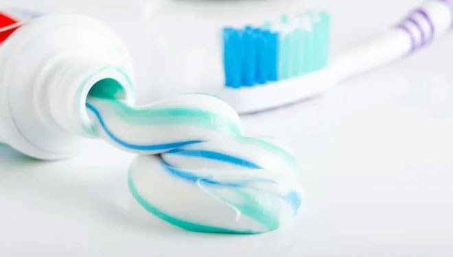 Picture 3 of Surprise with 10 products you use every day that contain petroleum