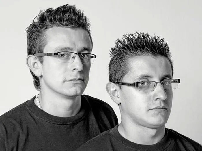 Surprising Fact: Do twins not only look alike, but behave alike? Picture 1