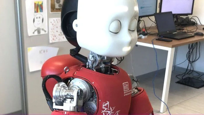 Picture 1 of Teaching a Robot to Blink Could Get the World's Attention