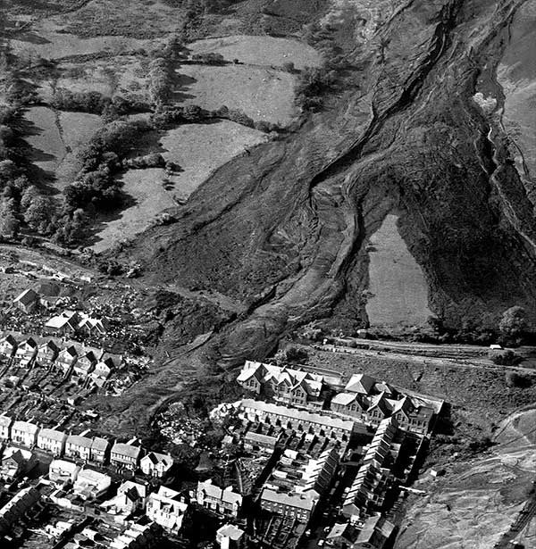 Picture 4 of The Aberfan disaster in pictures: The true story of the tragedy that shocked Wales in 1966!