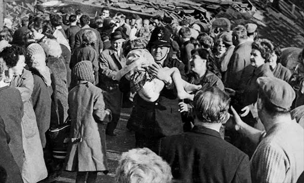 Picture 7 of The Aberfan disaster in pictures: The true story of the tragedy that shocked Wales in 1966!