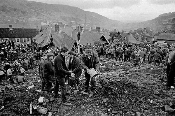 Picture 9 of The Aberfan disaster in pictures: The true story of the tragedy that shocked Wales in 1966!