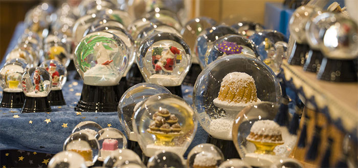 Picture 4 of The accidental birth of the snow globe more than 120 years ago