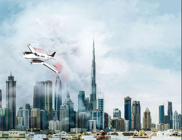 Picture 1 of The Arab Emirates surprised the world by spending nearly 500 billion VND to 'sow clouds in the sky'