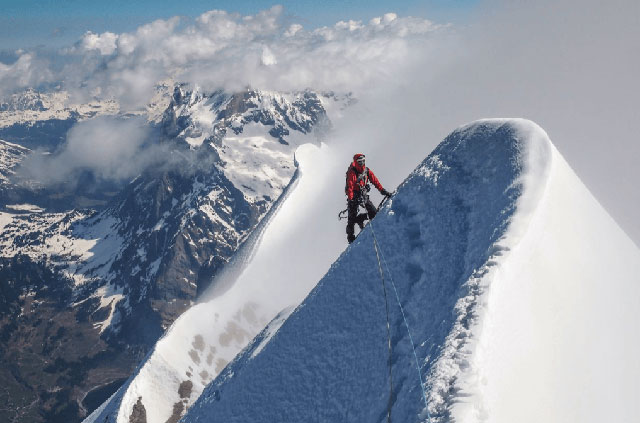 Picture 3 of The hardest mountain in the world to climb, no one has ever reached the top and the failure rate is 100%