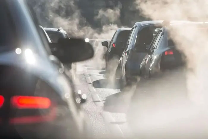 Picture 3 of The level of toxicity that many people do not know when driving cars today