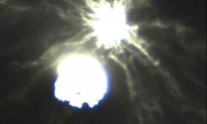 Picture 1 of The moment NASA spacecraft crashed into an asteroid