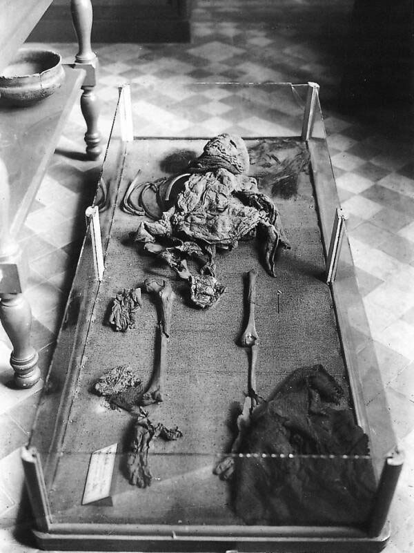 Picture 3 of The Mystery of the 'Yde Girl' - the World's Most Notorious Mummy
