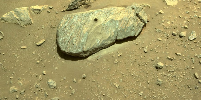 Picture 1 of The Perseverance rover has taken soil and rock samples on Mars