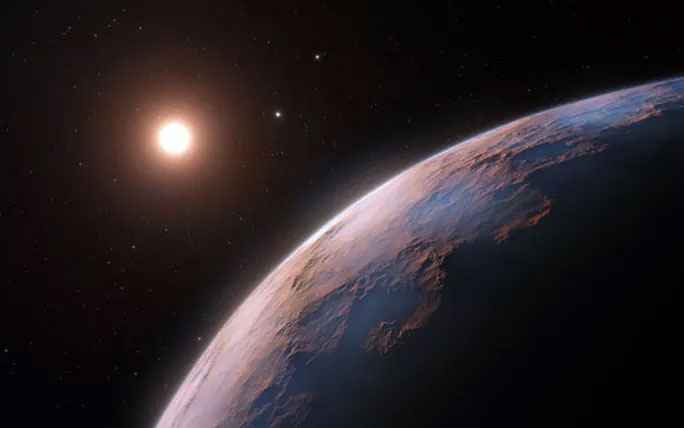 Picture 1 of The planet as bright as a diamond flies next to the 'Two-sided Earth with life'