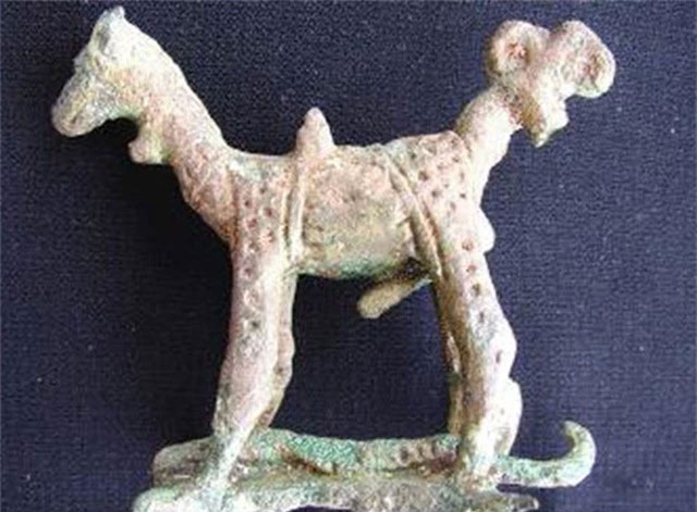 The secret of Vietnam's only 3000-year-old animal statue: Discovered in a scary place, is a national treasure! Picture 2