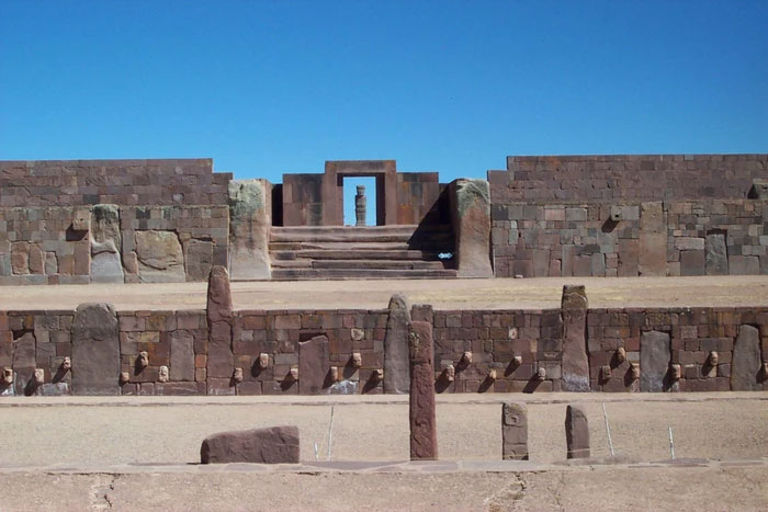 Picture 2 of The unsolved mystery of Puma Punku: Who created the megalithic structures that look like they were cut by lasers?