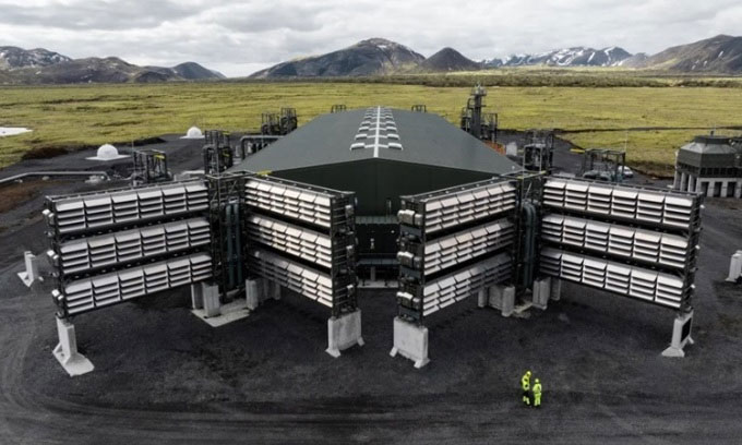 Picture 1 of The world's largest direct CO2 capture plant is in operation