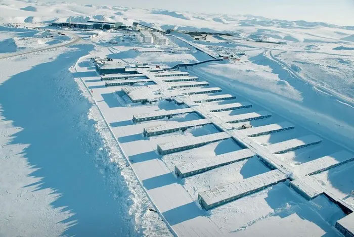 Picture 2 of The world's 'loneliest' gold mine: Surrounded by gold but no one is mining it, just mentioning it makes you shudder