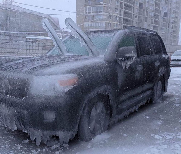 Picture 9 of These images depict the harshness of the Russian winter, yet they are incredibly beautiful.