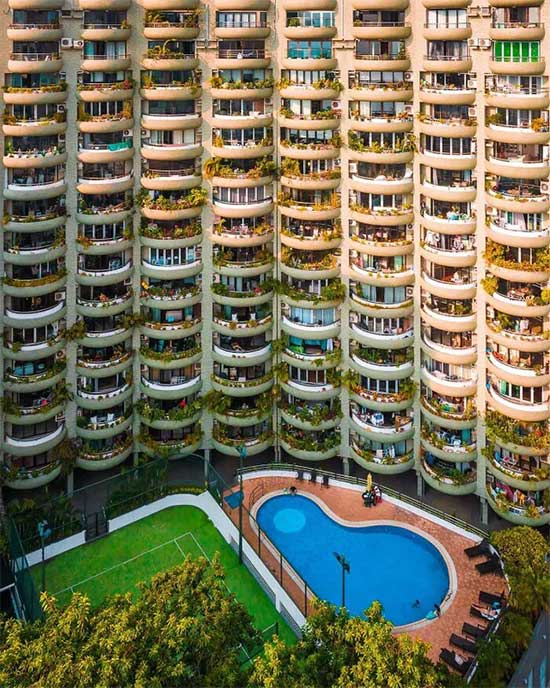 Picture 14 of This stunning urban set of photos explains why Hong Kong is known as the 'concrete jungle'