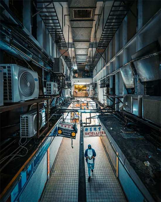 Picture 16 of This stunning urban set of photos explains why Hong Kong is known as the 'concrete jungle'