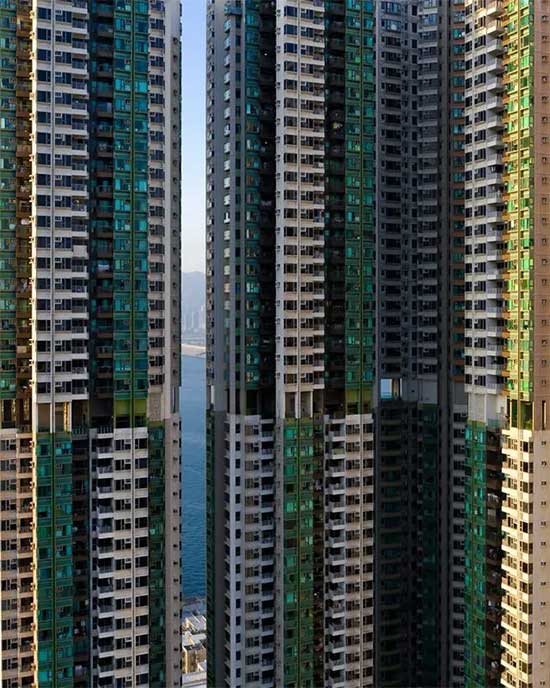 Picture 6 of This stunning urban set of photos explains why Hong Kong is known as the 'concrete jungle'