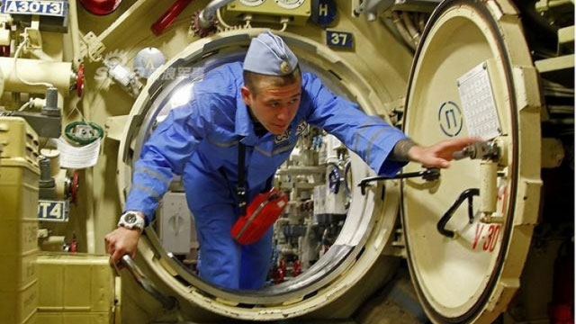 This working environment is harsher than on the space station, humans can only stay up to 90 days Picture 7