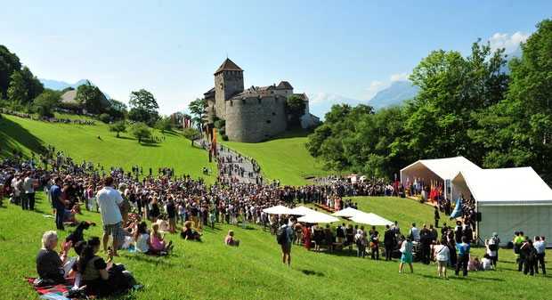 Picture 9 of Tiny kingdom in the middle of Europe: The richest place in the world but very few people know the name!