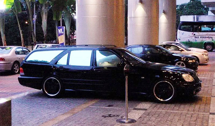 Top 10 extremely rare cars of the king of Brunei, so rare that only a few photos exist Picture 21