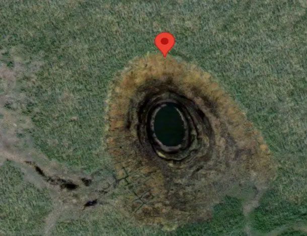 Picture 3 of Top 10 mysterious things discovered by Google Earth: Image number 1 once caused heated debate!