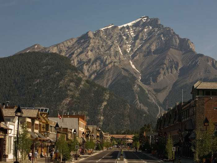 Top 12 most charming small towns in the world Picture 4