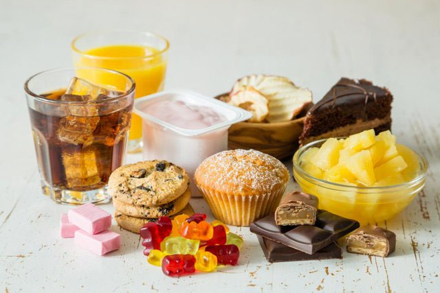 Picture 2 of Top 4 foods are 'Kings of calcium theft', causing many people to break bones from minor falls