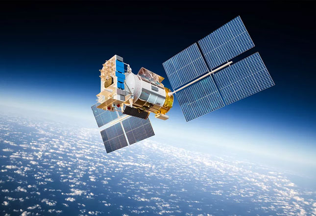 Picture 1 of Vietnam is preparing to launch a new satellite