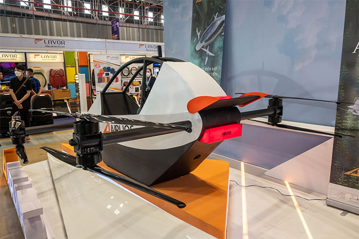 Vietnamese startup offers flying cars: Price from 2 billion, 4 models, test flight 1,000km in Hanoi and the West Picture 3