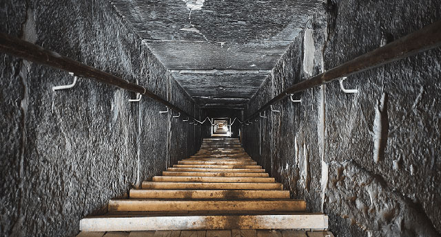Picture 2 of What are the unsolved mysteries of the pyramid?