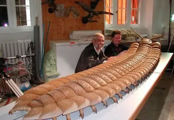 Picture 11 of What strange prehistoric creatures have humans discovered?