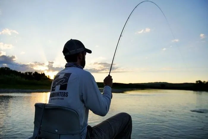 What time of day is the easiest to fish? Picture 2