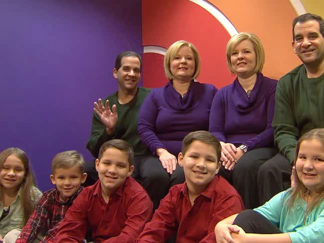 Picture 3 of When Twin Sisters Marry Twin Brother and Have Children: Do the Children Look Similar?