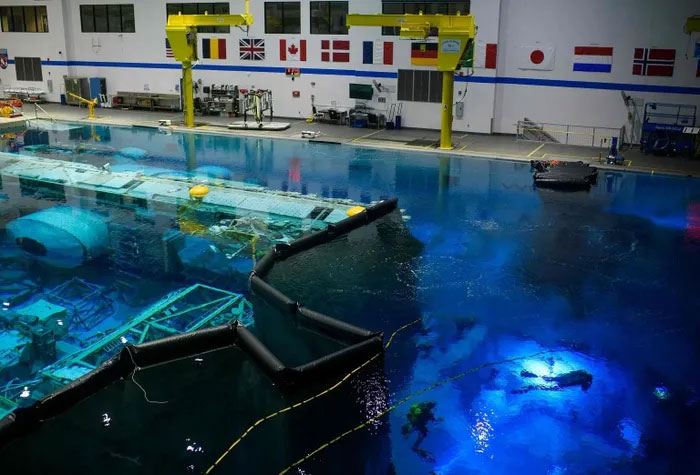 Picture 2 of Where NASA is about to send humans back to the Moon