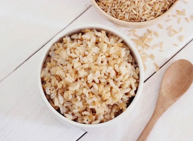 Picture 2 of White rice, brown rice, red rice... which type of rice is best for health?