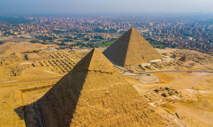 why-did-the-egyptian-pharaohs-stop-building-pyramids