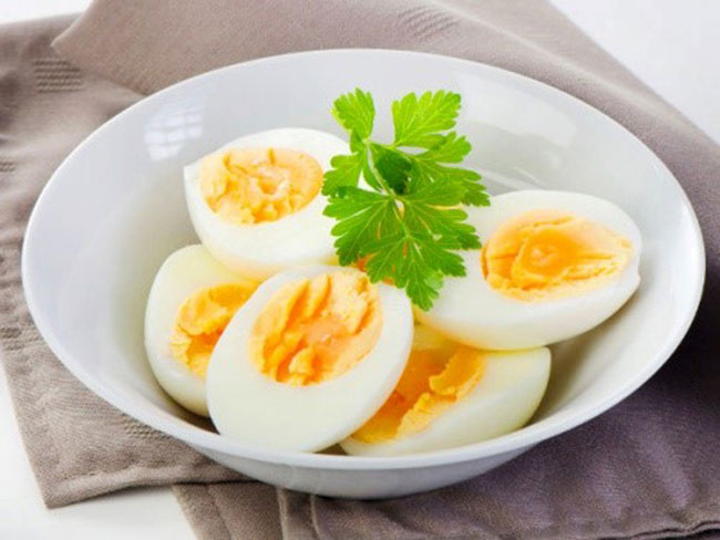Picture 2 of Why does egg protein solidify when boiled?