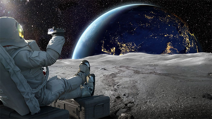 Picture 5 of Why humans are always trying to explore the Moon.