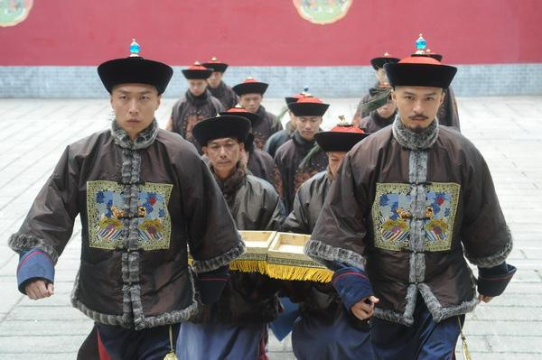 Why is the bodyguard not as pure as the eunuch? Picture 1