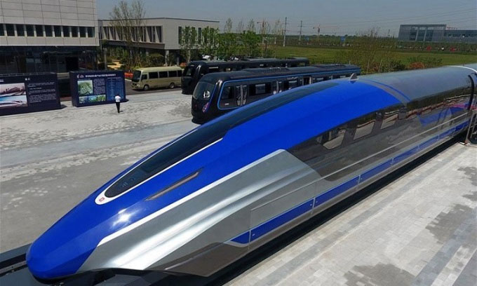 Picture 1 of Wireless charging method for maglev train 600km/h