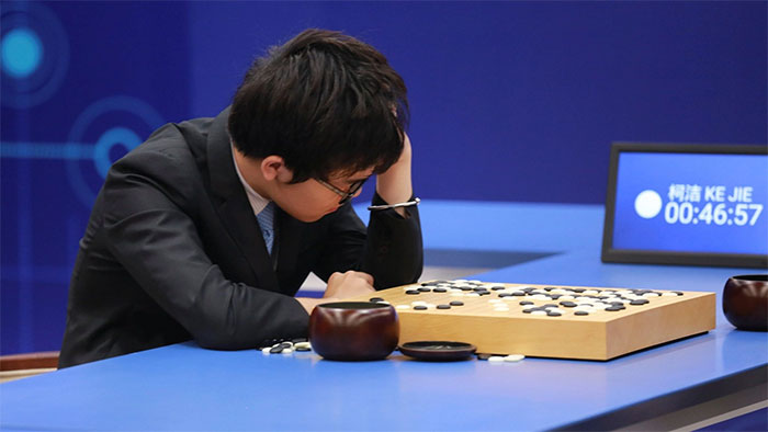 Picture 1 of World's leading artificial intelligence outsmarted in Go with just a 'trivial trick'