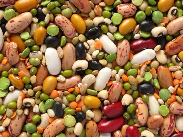 12 foods that help balance the pH of the body